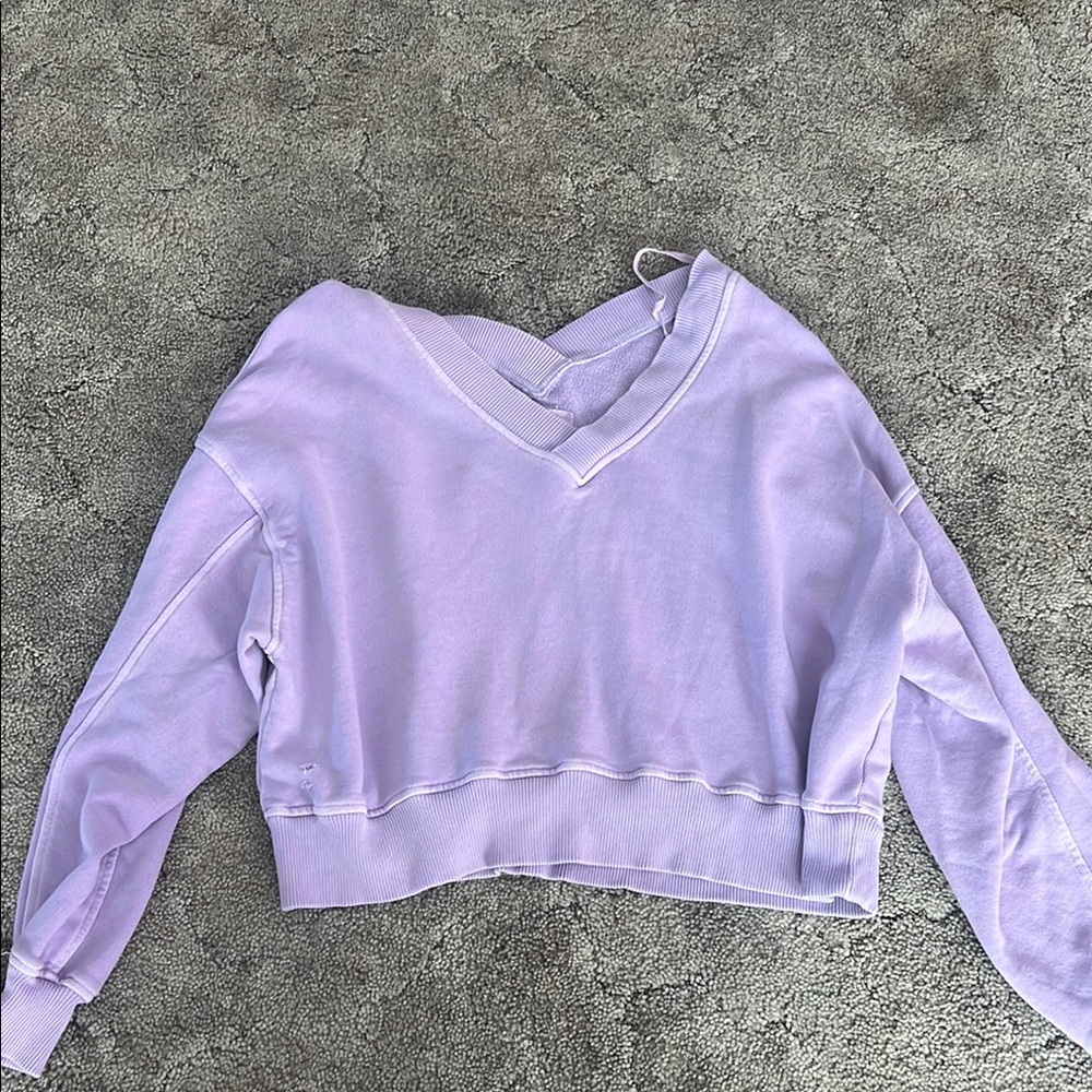 Aerie Light Purple V-Neck Cropped Sweatshirt